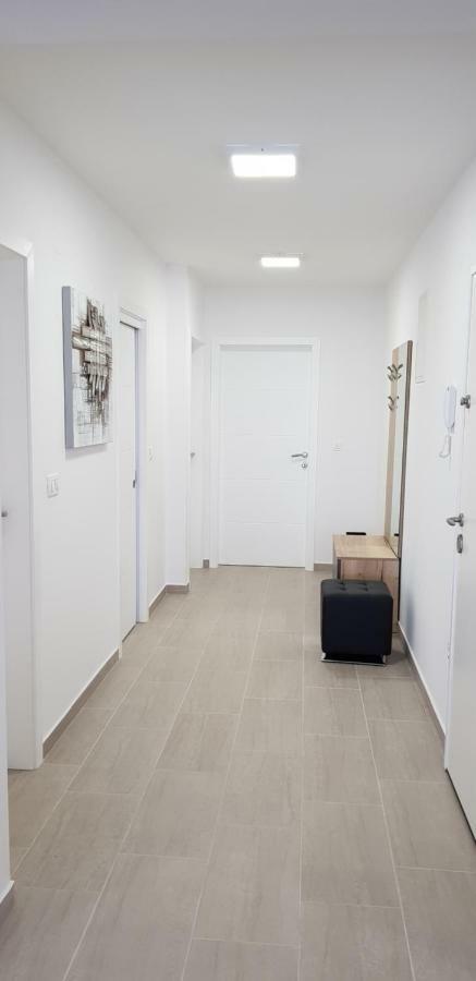Pure Relax Appartement Malinska Buitenkant foto